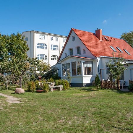 Schoener Gartenbungalow Sellin Kültér fotó